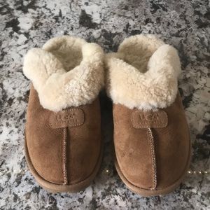 UGG Coquette Slippers/Mules - Size 11